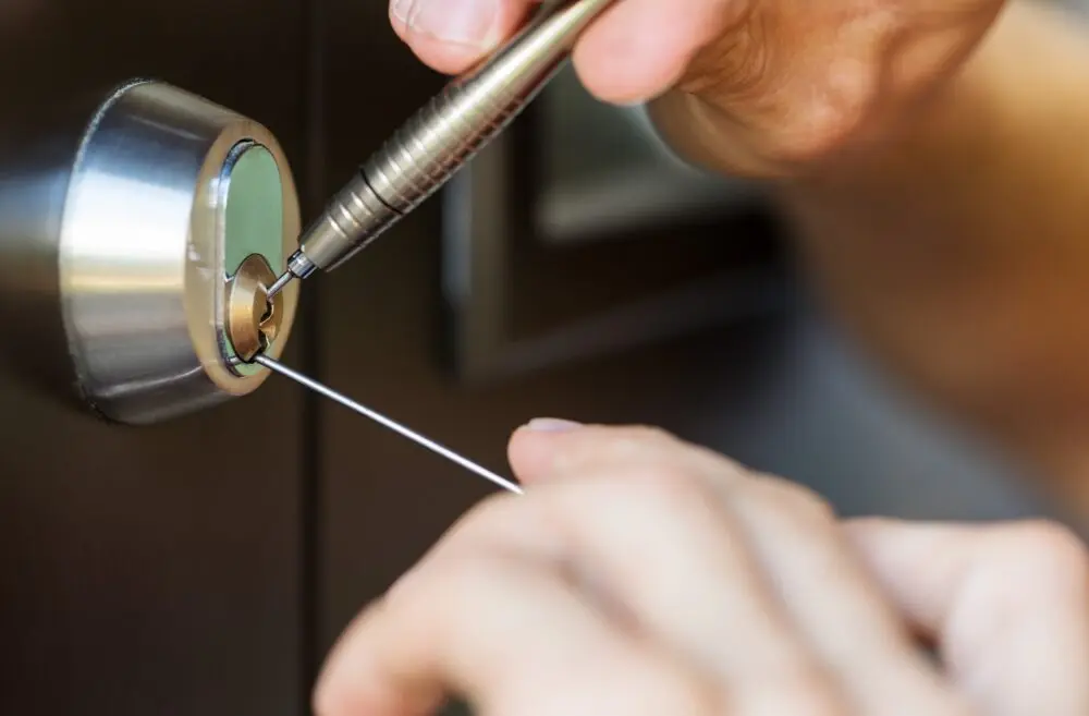 commercial locksmith