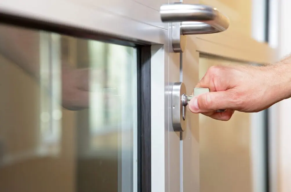 commercial locksmith