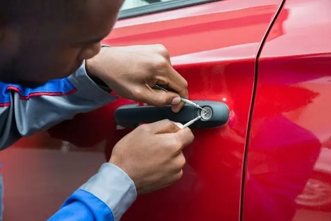 Why Choosing a Cheap Unlock Car Service Doesn’t Mean Sacrificing Quality